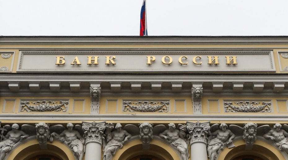С мая 2024 года россияне смогут бесплатно переводить себе до 30 млн рублей