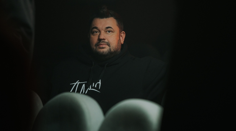 Суд назначил криминалистическую экспертизу в судебном споре за хиты «Руки Вверх»