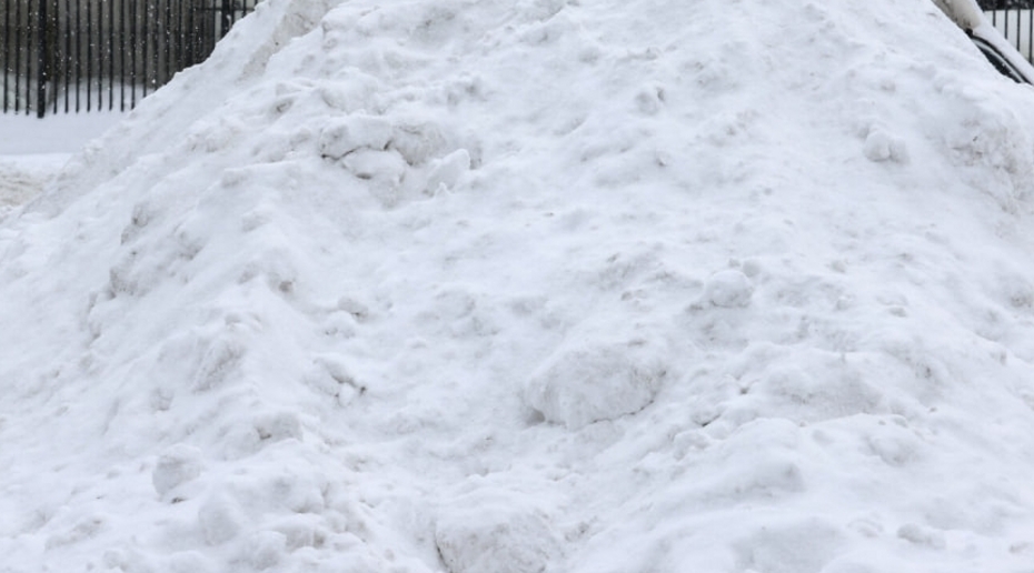 На Сахалине нашли умирающего в снегу человека