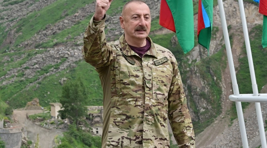 «Главная сила Южного Кавказа». Каким Алиев сделал Азербайджан за 20 лет