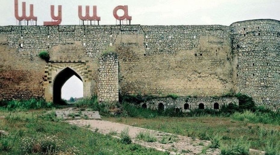 Алиев объявил об освобождении Шуши от армянских войск