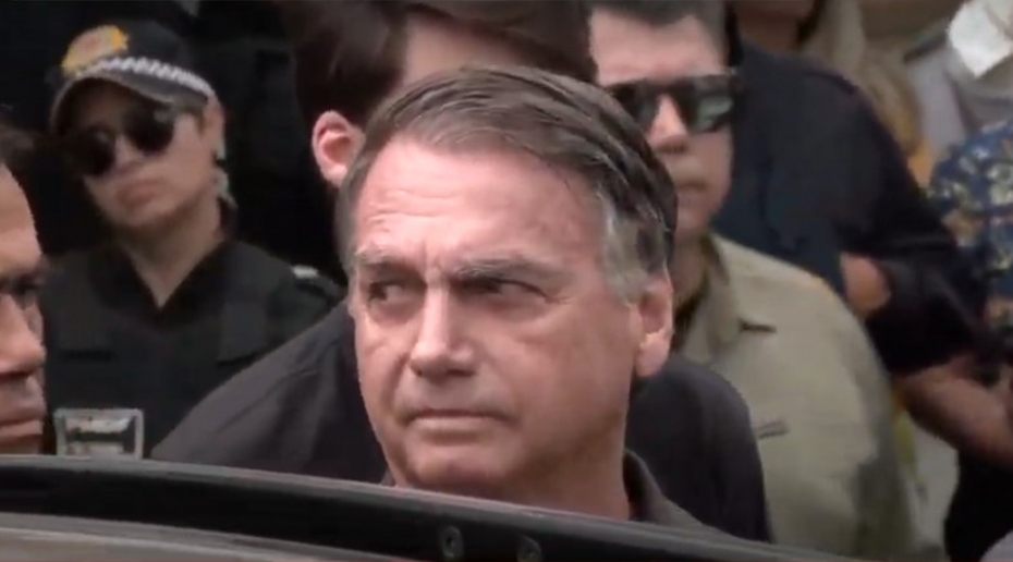 В Бразилии арестовали бывшего президента Болсонару