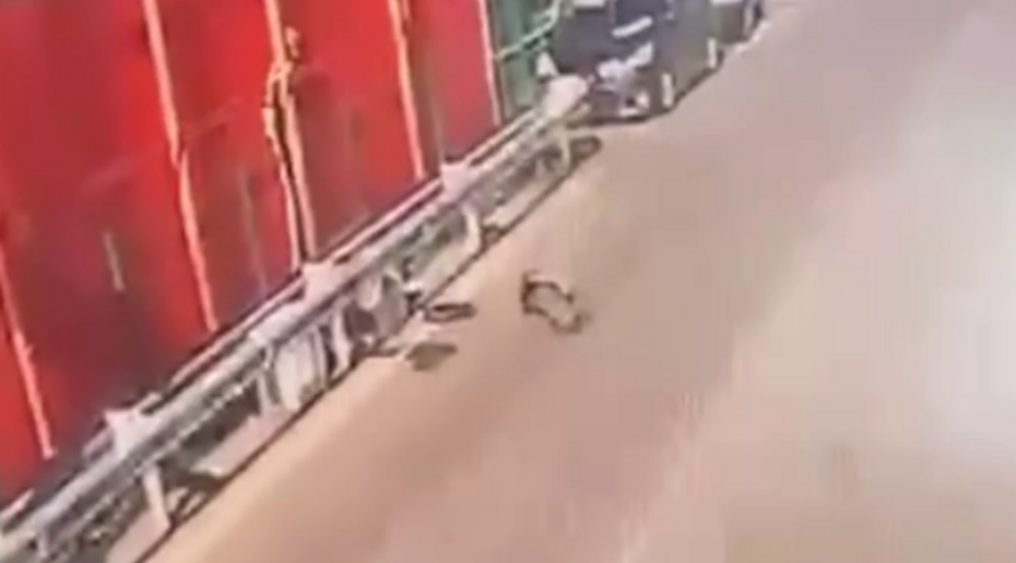 Появились кадры убийства мужчины на границе России с Абхазией