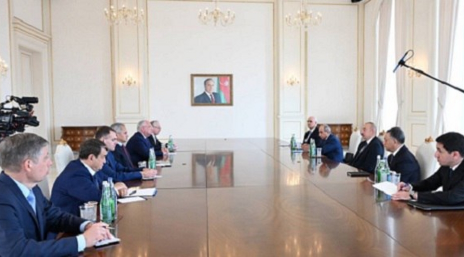 Ильхам Алиев встретился с Сергеем Шойгу в Баку