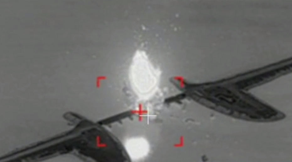 В Сети появилось видео уничтожения моста крылатой ракетой под Харьковом