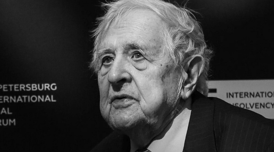 Умер преподаватель Путина — Юрий Толстой