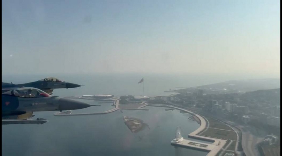 Турецкий военный самолёт потерпел крушение по пути из Азербайджана