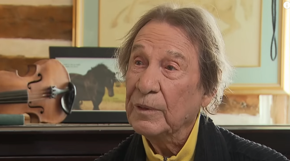 Наставник телешоу «Голос» умер после перенесённого инсульта