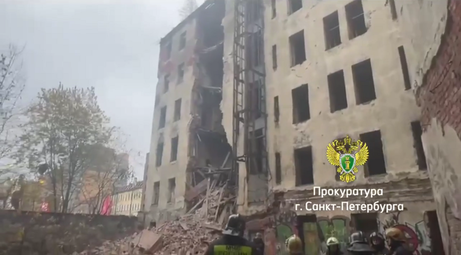 Шестиэтажный дом обрушился в Санкт-Петербурге