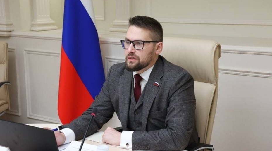 Сенатор от Смоленской области досрочно сложил полномочия