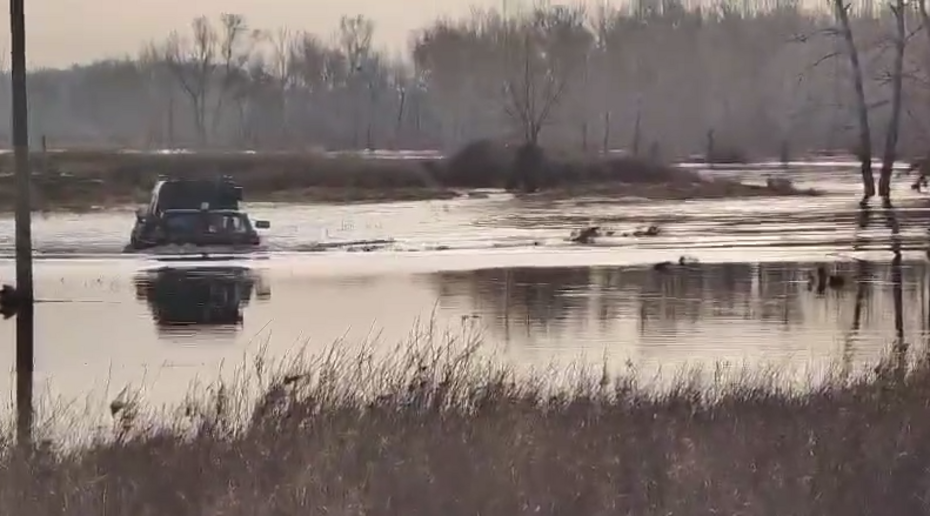 Ростехнадзор назвал причины прорыва дамбы в Орске