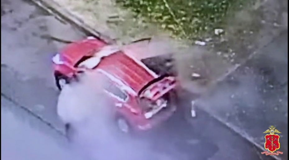 Петербуржец поджёг машину жены из-за ревности