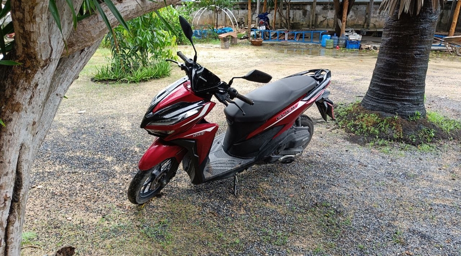 Россиянка испортила зрение из-за езды на мопеде во Вьетнаме