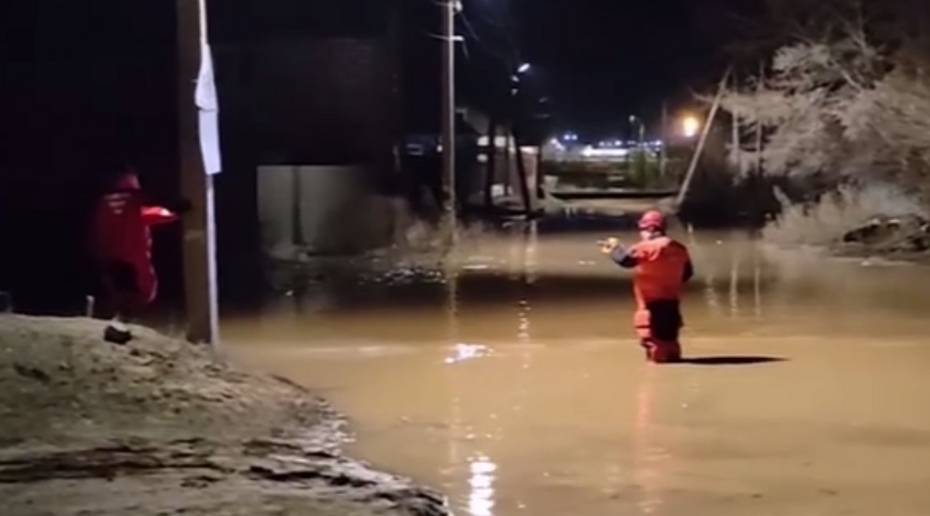 Город орск прорыв дамбы видео