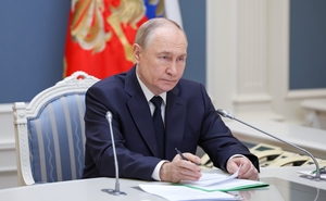 Политика